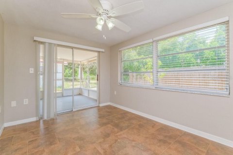 Casa en alquiler en Holiday, Florida, 2 dormitorios, 91.6 m2 № 1911552 - foto 7