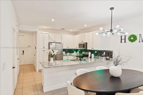 Adosado en venta en Homestead, Florida, 3 dormitorios, 142.14 m2 № 1695440 - foto 11