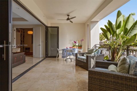 Condo in Coral Gables, Florida, 2 bedrooms  № 1495892 - photo 12