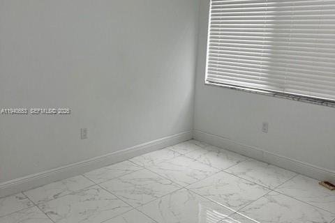 Apartamento en alquiler en Miami, Florida, 1 dormitorio, 27.87 m2 № 1997750 - foto 5