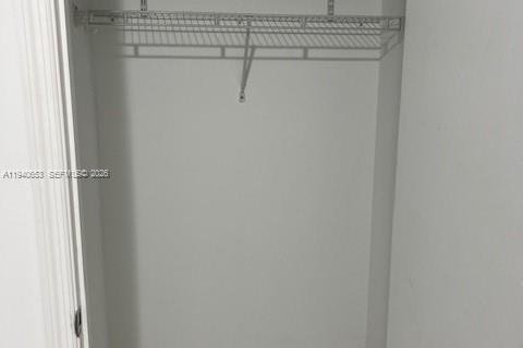 Apartamento en alquiler en Miami, Florida, 1 dormitorio, 27.87 m2 № 1997750 - foto 3