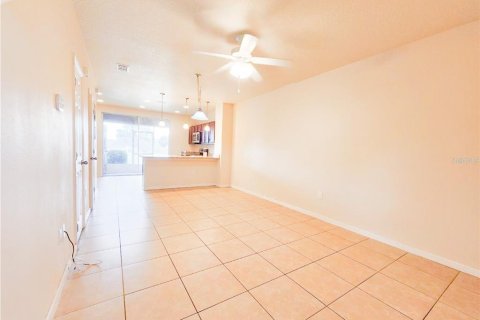 Adosado en venta en Davenport, Florida, 2 dormitorios, 99.96 m2 № 1532383 - foto 3