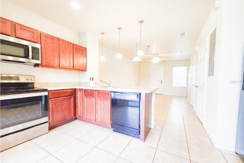 Adosado en venta en Davenport, Florida, 2 dormitorios, 99.96 m2 № 1532383 - foto 7