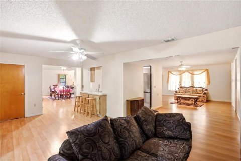 Villa ou maison à vendre à Port Charlotte, Floride: 3 chambres, 208.57 m2 № 2098399 - photo 28