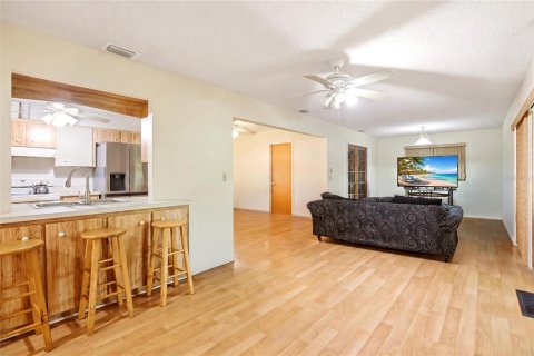 Villa ou maison à vendre à Port Charlotte, Floride: 3 chambres, 208.57 m2 № 2098399 - photo 24