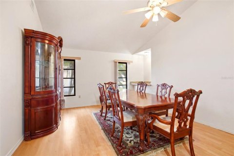 Villa ou maison à vendre à Port Charlotte, Floride: 3 chambres, 208.57 m2 № 2098399 - photo 20