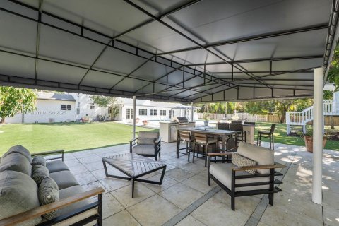 Casa en alquiler en Pinecrest, Florida, 7 dormitorios, 473.99 m2 № 1700366 - foto 26