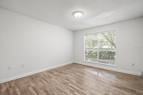 Condo in Tampa, Florida, 2 bedrooms  № 1644436 - photo 20