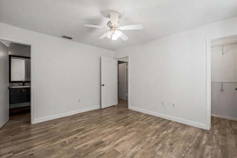 Condo in Tampa, Florida, 2 bedrooms  № 1644436 - photo 18