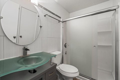 Condo in Tampa, Florida, 2 bedrooms  № 1644436 - photo 22