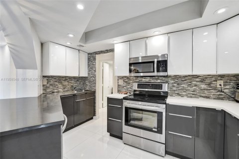 Condo à Lauderhill, Floride, 2 chambres  № 2018044
