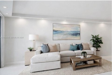 Condominio en venta en Lauderhill, Florida, 2 dormitorios, 104.05 m2 № 2018044 - foto 3