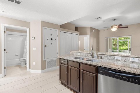 Condominio en alquiler en Altamonte Springs, Florida, 3 dormitorios, 114.27 m2 № 1908013 - foto 9