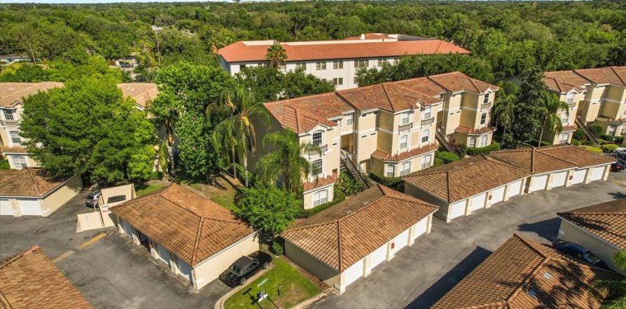 Condominio en Altamonte Springs, Florida, 3 dormitorios № 1908013