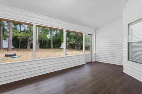 House in Gainesville, Florida 4 bedrooms, 197.6 sq.m. № 2120352 - photo 30
