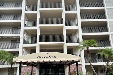 Купить кондоминиум в Помпано-Бич, Флорида 3 спальни, 129.13м2, № 1925172 - фото 3