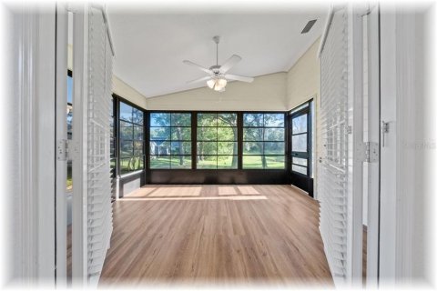 House in Ocala, Florida 2 bedrooms, 114.36 sq.m. № 1912089 - photo 17