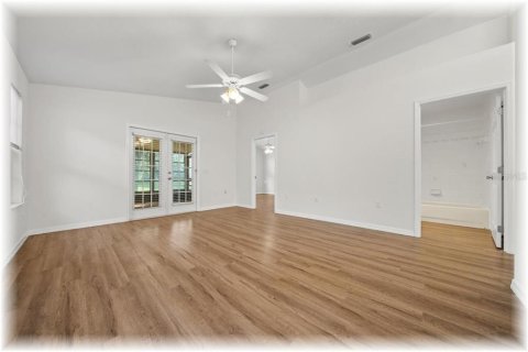House in Ocala, Florida 2 bedrooms, 114.36 sq.m. № 1912089 - photo 7
