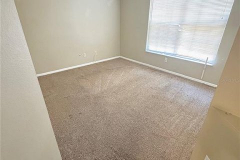 Duplex in Orlando, Florida 3 bedrooms, 120.87 sq.m. № 2148577 - photo 19