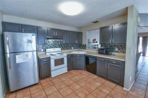 Duplex in Orlando, Florida 3 bedrooms, 120.87 sq.m. № 2148577 - photo 7