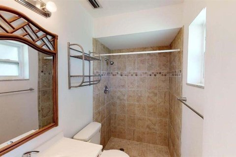 Villa ou maison à louer à Port St. Lucie, Floride: 2 chambres, 129.04 m2 № 2085610 - photo 16