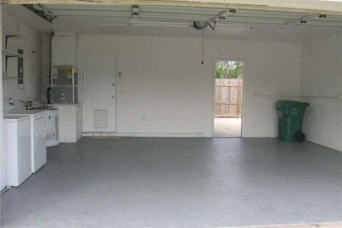 Villa ou maison à louer à Port St. Lucie, Floride: 2 chambres, 129.04 m2 № 2085610 - photo 23