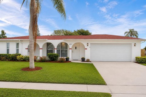 Villa ou maison à louer à Port St. Lucie, Floride: 2 chambres, 129.04 m2 № 2085610 - photo 3