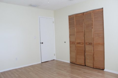 Villa ou maison à louer à Port St. Lucie, Floride: 2 chambres, 129.04 m2 № 2085610 - photo 19