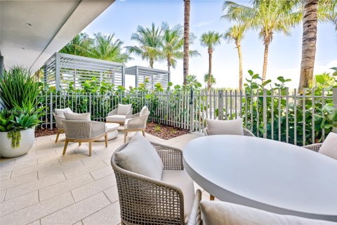 Condo in Pompano Beach, Florida, 4 bedrooms № 1942097 - photo 30