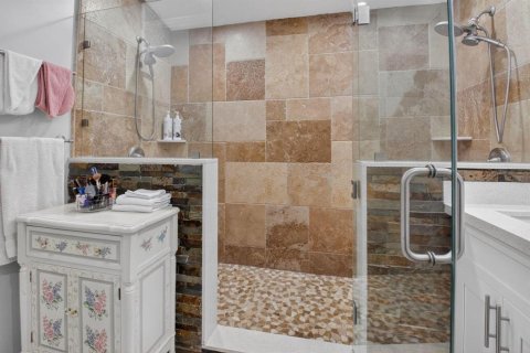 Купить виллу или дом в Лейк-Уорт, Флорида 5 комнат, 174.01м2, № 2086315 - фото 12