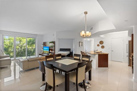 Condominio en Aventura, Florida, 3 dormitorios № 2171595