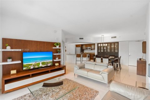 Condominio en venta en Aventura, Florida, 3 dormitorios, 146.79 m2 № 2171595 - foto 11