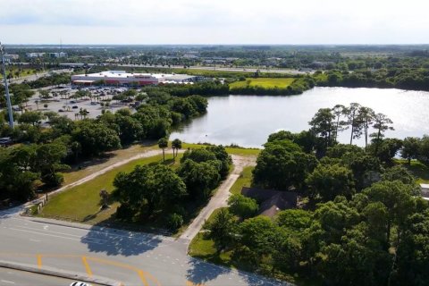Casa en alquiler en St. Lucie, Florida, 3 dormitorios, 101.45 m2 № 1799804 - foto 2