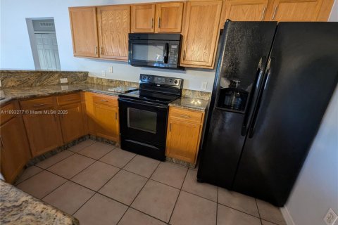 House in Palm Coast, Florida 3 bedrooms № 1947138 - photo 21