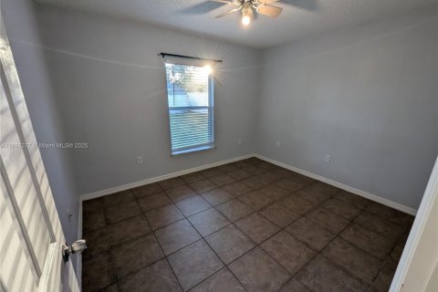 House in Palm Coast, Florida 3 bedrooms № 1947138 - photo 27