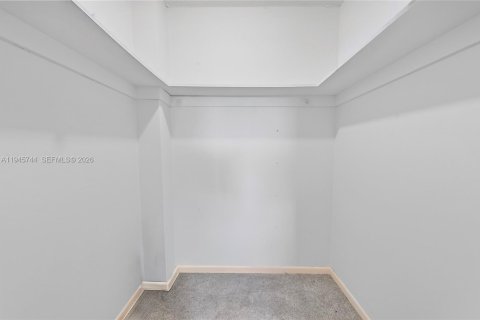 Купить кондоминиум в Холливуд, Флорида 1 спальня, 73.02м2, № 2005988 - фото 21