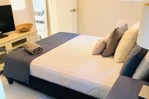 Condo in Miami Beach, Florida, 1 bedroom № 1989529 - photo 9