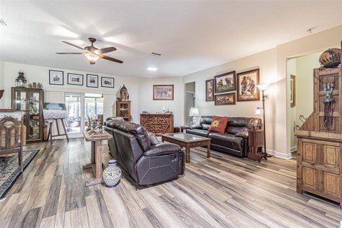 Villa ou maison à vendre à San Antonio, Floride: 3 chambres, 214.7 m2 № 1918671 - photo 9