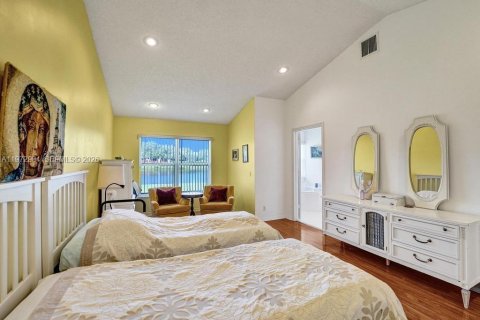 Купить виллу или дом в Дейви, Флорида 4 спальни, 223.52м2, № 2033459 - фото 19