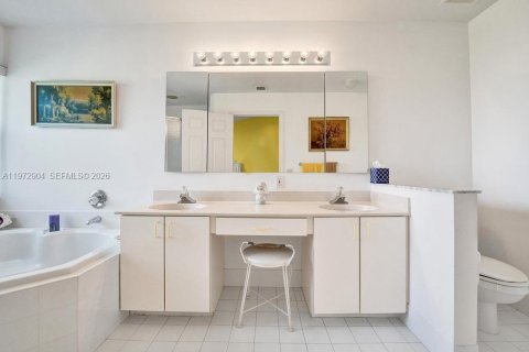 Купить виллу или дом в Дейви, Флорида 4 спальни, 223.52м2, № 2033459 - фото 20