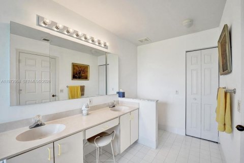 Купить виллу или дом в Дейви, Флорида 4 спальни, 223.52м2, № 2033459 - фото 22