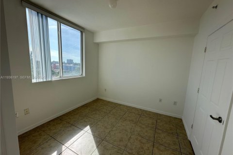 Copropriété à louer à Miami, Floride: 1 chambre, 69.68 m2 № 1994249 - photo 5