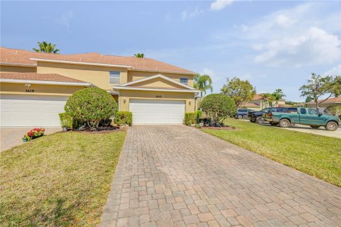 Touwnhouse à vendre à New Smyrna Beach, Floride: 3 chambres, 169.73 m2 № 2098118 - photo 8