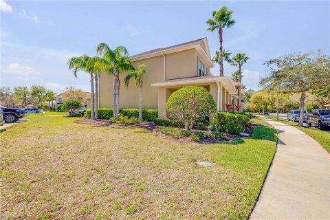 Touwnhouse à vendre à New Smyrna Beach, Floride: 3 chambres, 169.73 m2 № 2098118 - photo 9