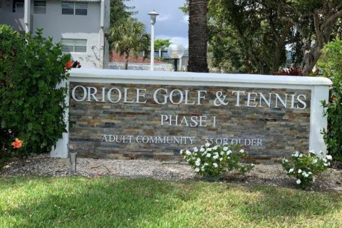 Condominio en Margate, Florida, 2 dormitorios  № 2245529