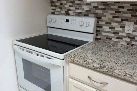 Condo in Flagler Beach, Florida, 2 bedrooms  № 2216195 - photo 9