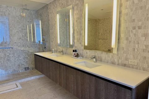 Купить кондоминиум в Майами, Флорида 3 спальни, 171.59м2, № 2001977 - фото 13