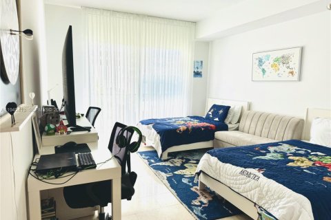 Купить кондоминиум в Майами, Флорида 3 спальни, 171.59м2, № 2001977 - фото 11