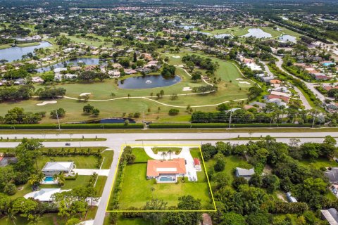 House in Palm Beach Gardens, Florida 4 bedrooms, 371.61 sq.m. № 2261881 - photo 4