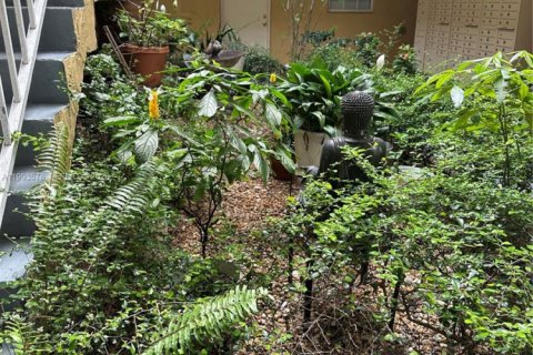 Condominio en venta en Miami, Florida, 2 dormitorios, 83.7 m2 № 2056458 - foto 5